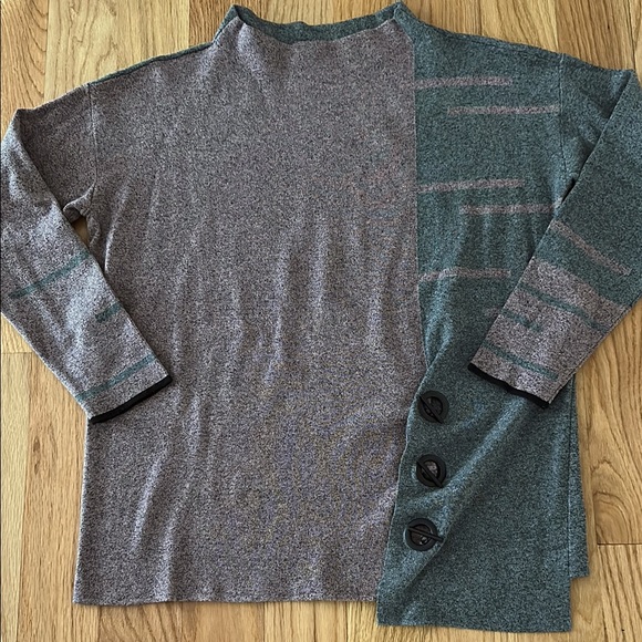 NIC+ZOE Sweaters - Heathered Gray and Rose Sweater